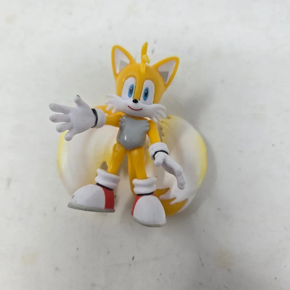 Sega Jakks Pacific Sonic the Hedgehog Action Figure Lot Modern Classic Tails 5pc